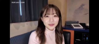 情人节约单男浴室打炮，单男说非要去床上，我说不如洗手台啪啪带劲！